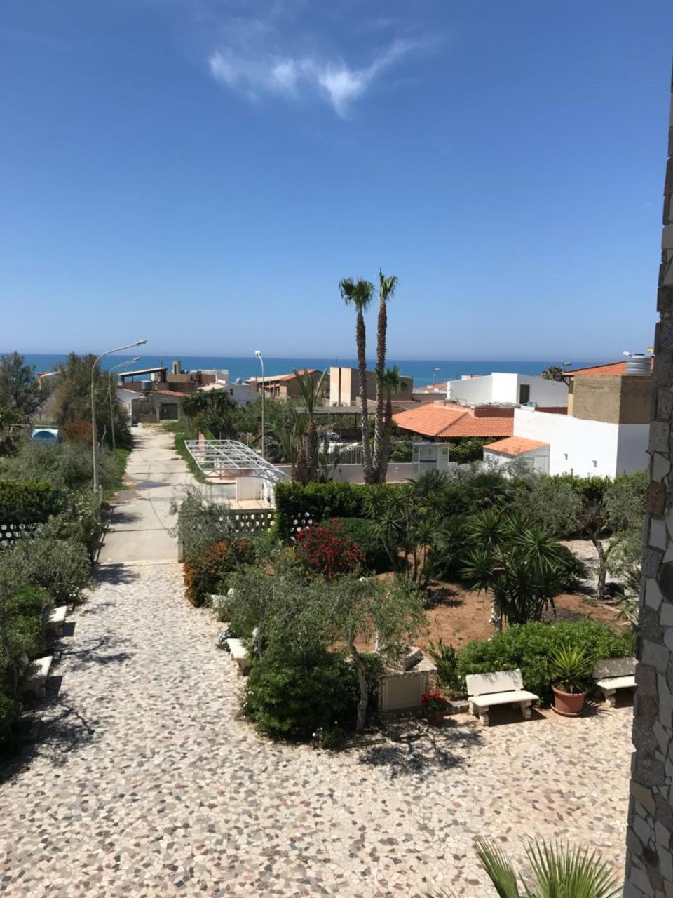 Residence Sicilia Mare- Casa Vacanza Scoglitti Exterior photo