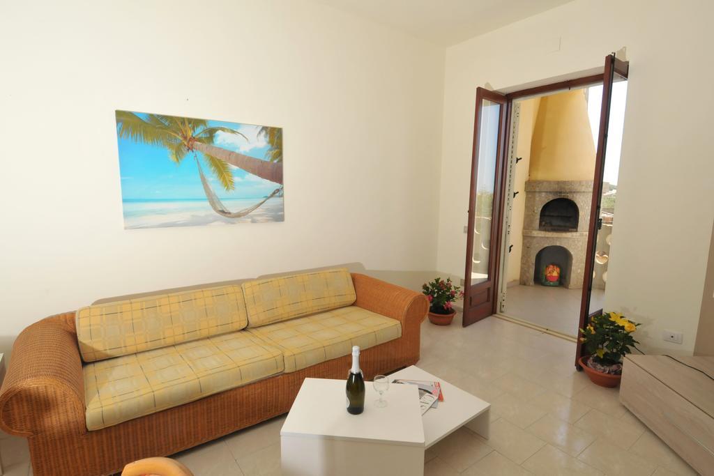 Residence Sicilia Mare- Casa Vacanza Scoglitti Exterior photo