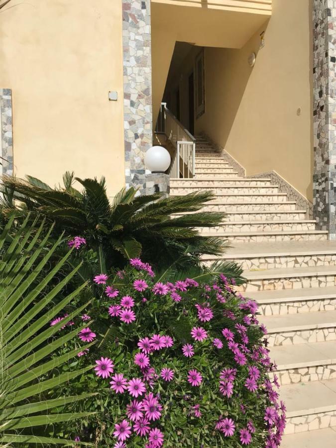 Residence Sicilia Mare- Casa Vacanza Scoglitti Exterior photo
